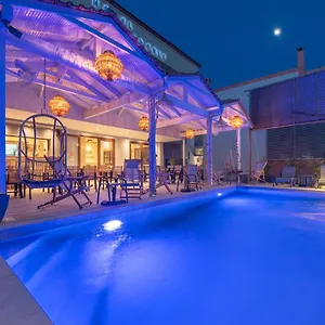 Apartmanhotel Adonis