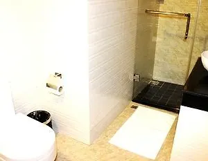 https://the-colonial-residence-suites.hotels-in-dhaka.com